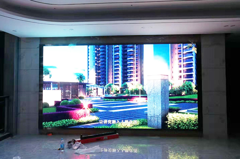 承接廣東龍湖科技股份有限公司P2.5led顯示屏